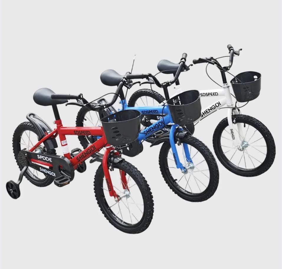 Dečji bicikl sa pomoćnim točkovima – Prvi koraci ka velikim avanturama! 🚲✨